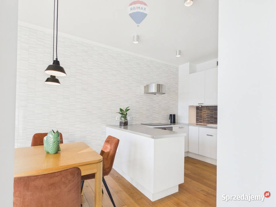 3 pokoje Kolejowa metro 64m2 64.46m2 Warszawa sprzedam