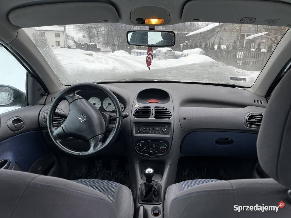 Peugeot 206 2002 r ważne opłaty Rok produkcji 2002 Rzeszów