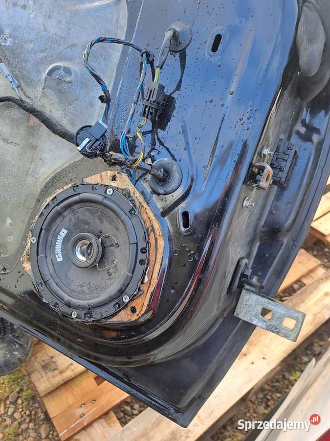 Ford Fokus MK2 FL 2010r drzwi maska klapa osobowe Jastrzębie-Zdrój