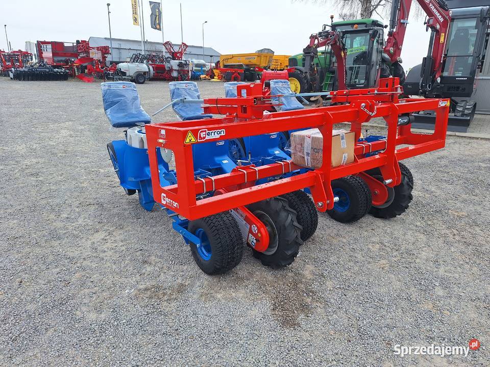 Sadzarka do warzyw Ferrari FMAX na