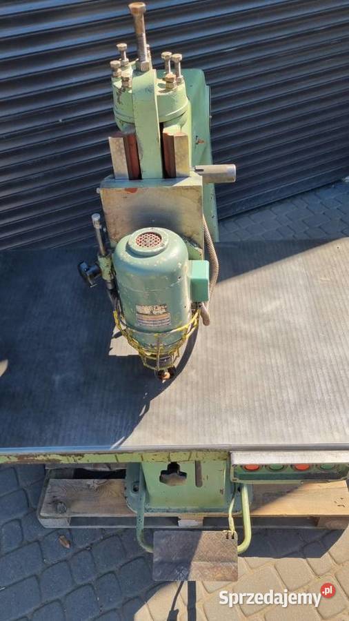 Frezarka górnowrzecionowa GOMA DFGA Produkcja Karsin