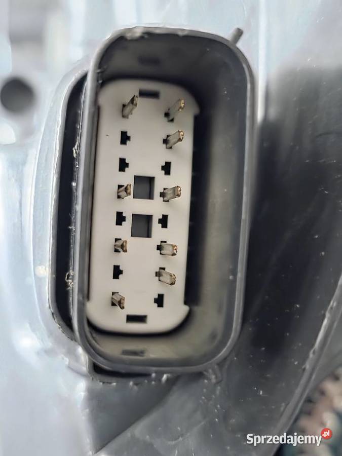 Prawa Lewa Lampa Reflektor FORD FUSION 2019 Full osobowe Szczecin