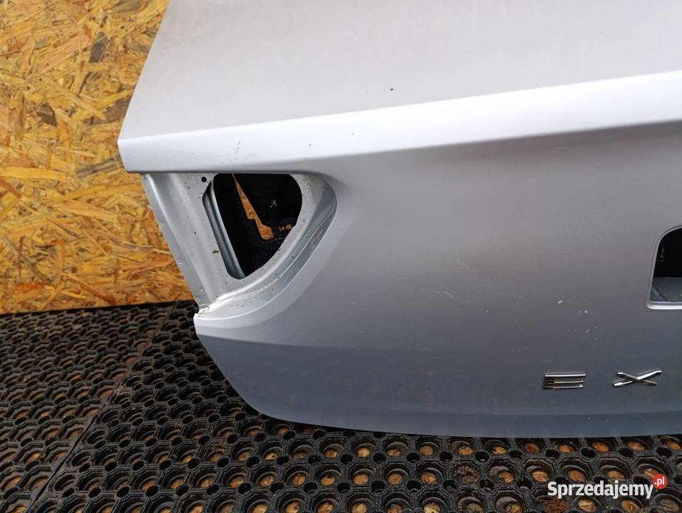 SEAT EXEO 3R SEDAN KLAPA TYŁ LS7Y osobowe Zbierkowo