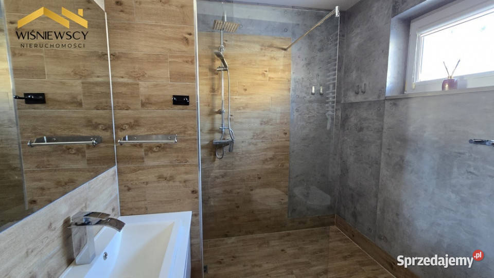 Jegłownik dom rodzinny ogród i 3stan garaż garaż