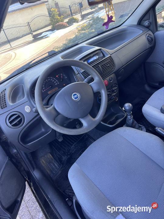 Punto 2 benzyna ładny stan Punto Syców