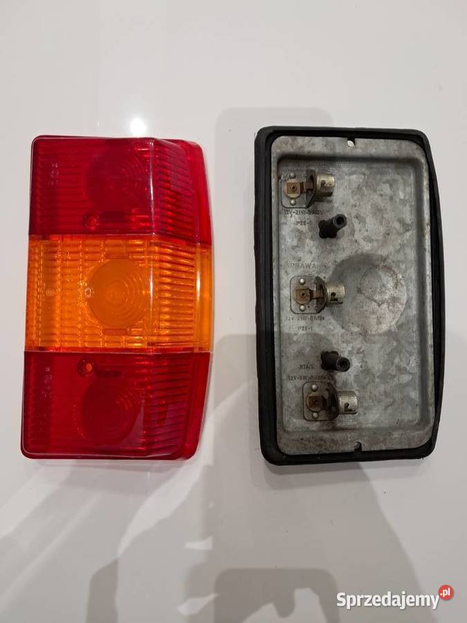 LAMPA PRAWY TYŁ WARSZAWA 223 224 NYSA POLMO PRL Błonie sprzedam