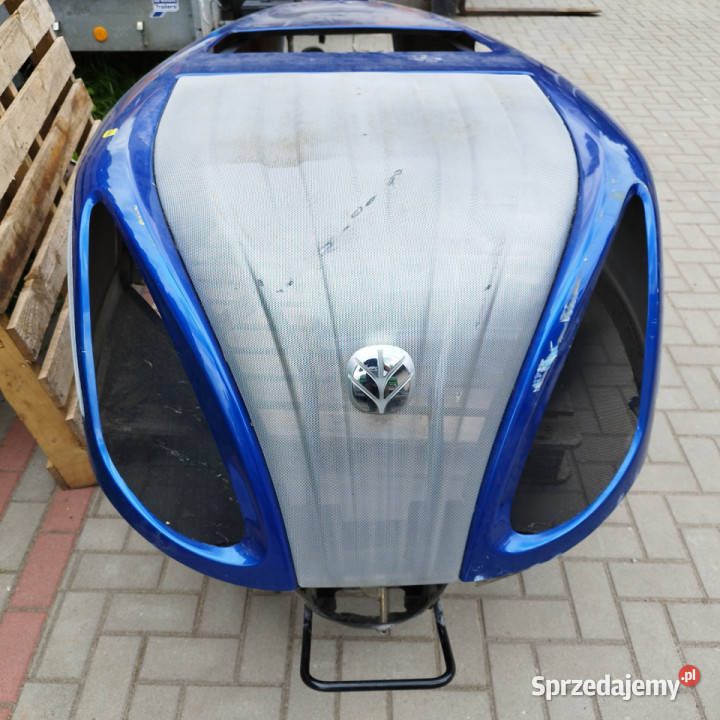 Maska do ciągnika Holland Zabostów Mały