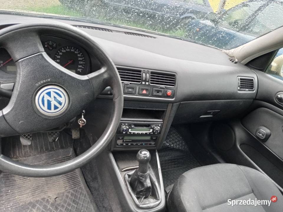 Volkswagen Bora 19 85 kW 2001 r dawca części Szklarka Myślniewska