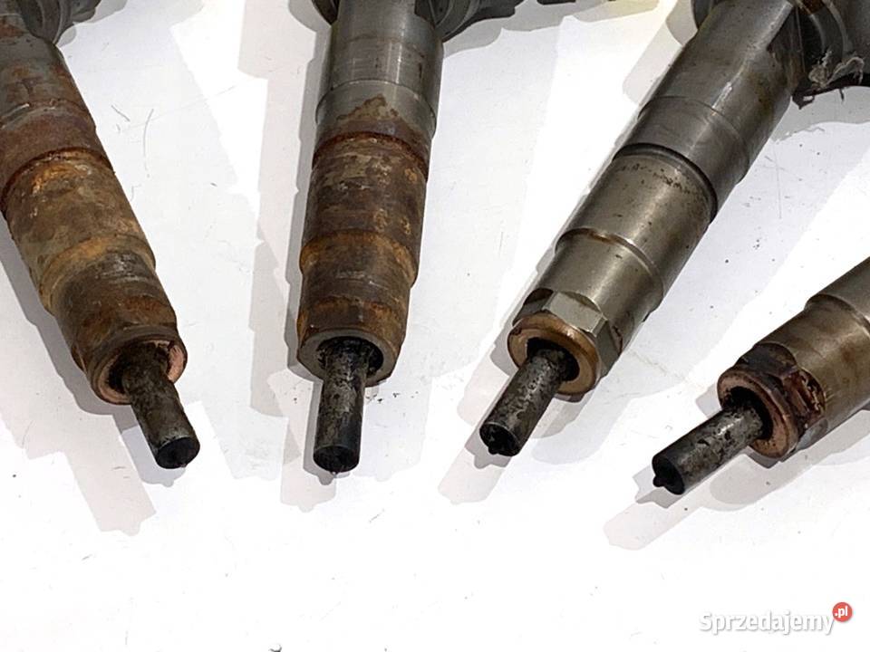 WTRYSKIWACZE KOMPLET FORD FIESTA MK7 0445110489