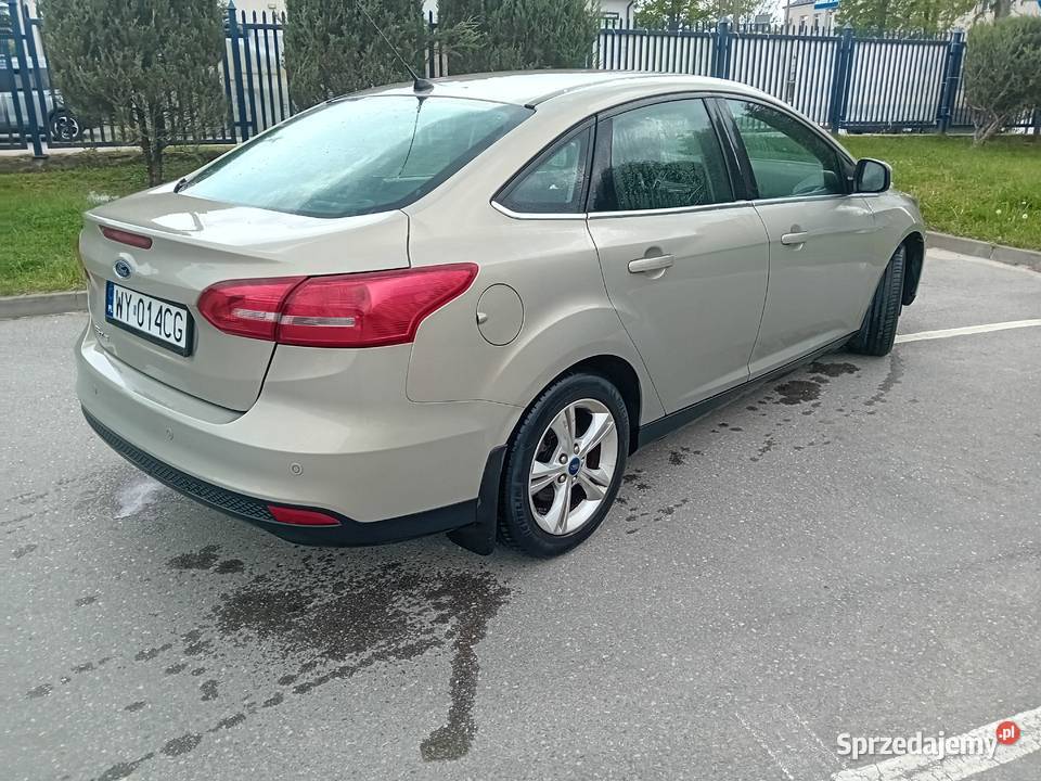Ford Focus 16 125 2015 82 przebieg