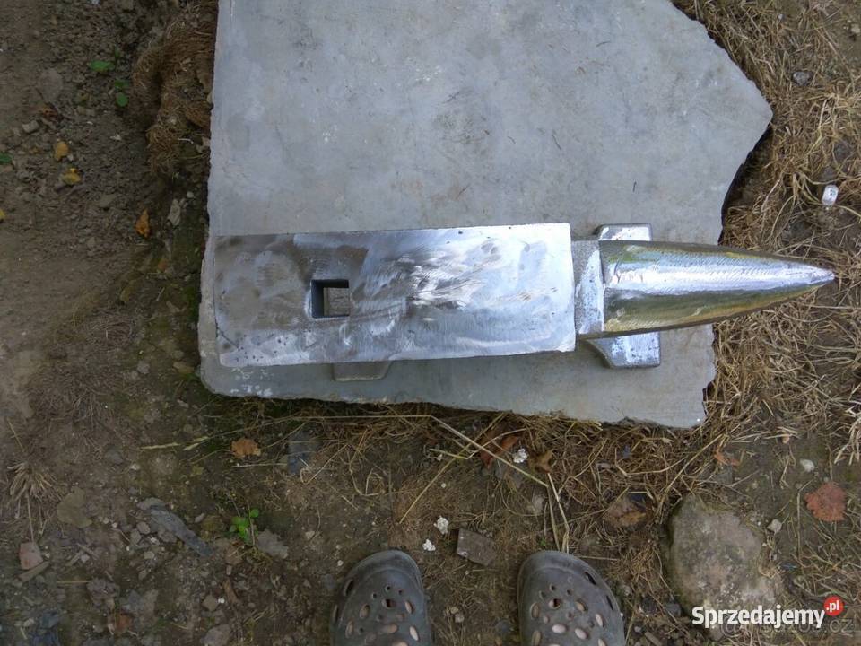 Kowadło 35