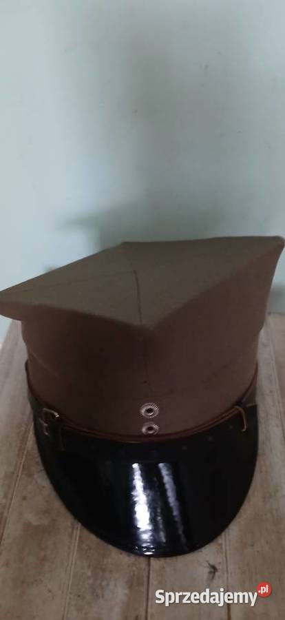 Wojskowa czapka rogatywka Kraków