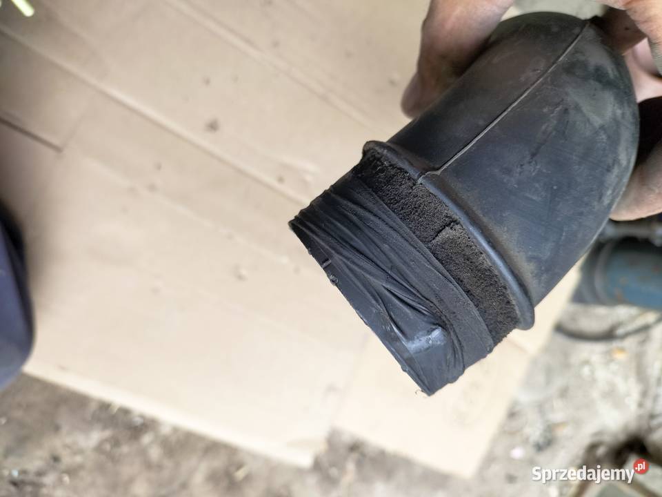 TOYOTA AVENSIS T25 20 D4D 177510G020 WĄŻ RURA Kamień-Kolonia sprzedam
