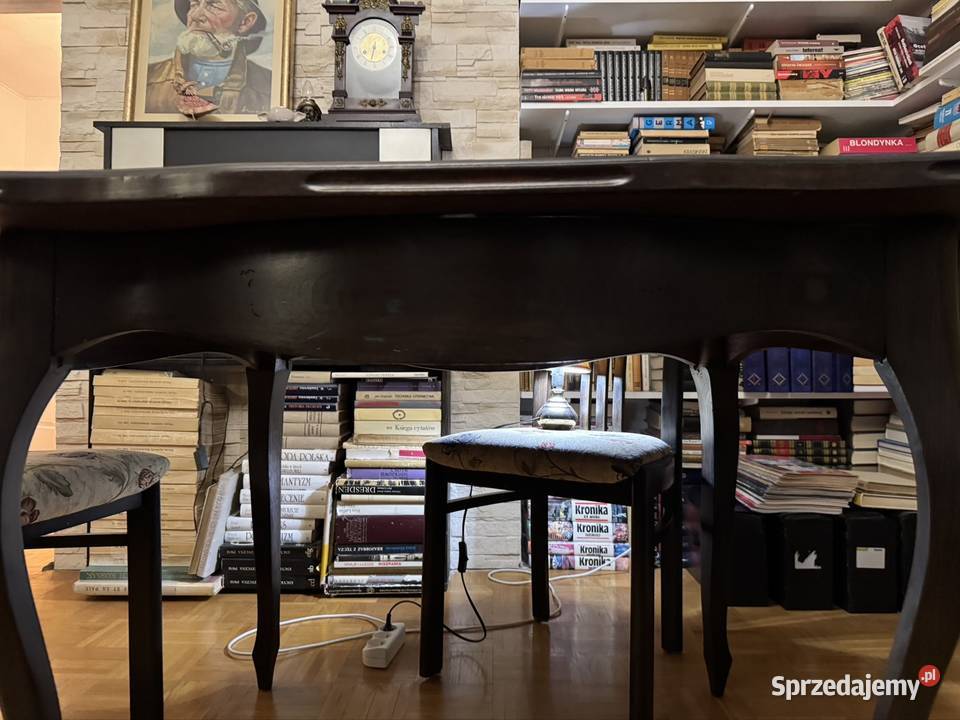 Stół drewniany z 4 krzesłami Warszawa