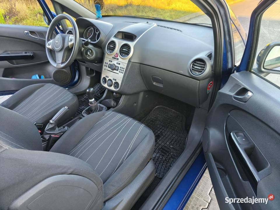 Opel Corsa D 12 benzynka Klima Nowe hamulce manualna Końskie