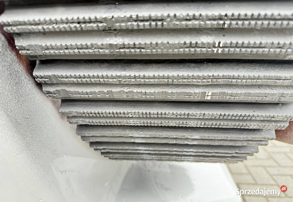 Wielopiła gąsienicowa COSMEC 250100 pomorskie Sierakowice