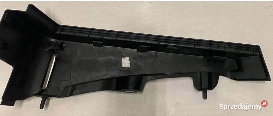 Mocowanie półki bagażnika prawe Octavia