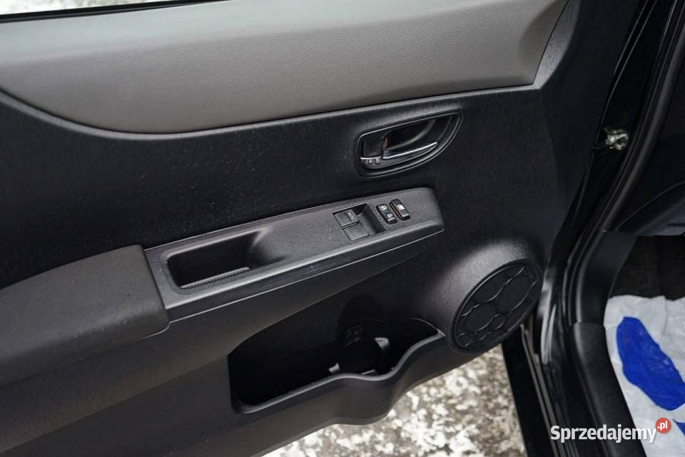 Toyota Yaris 13VVTi Klima NAVI kamera 2012r III mazowieckie Płock