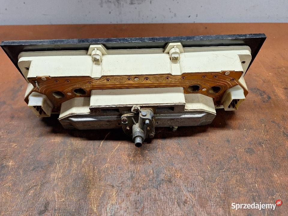 Prędkościomierz licznik zegary FSO Fiat 125p Strzyżów