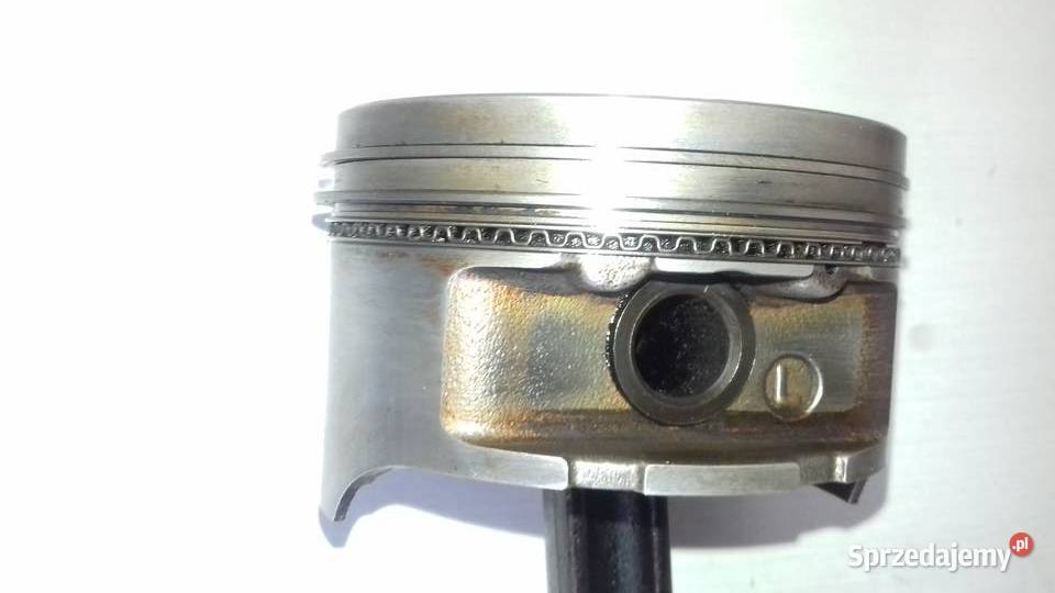Tłoki 18 V6 mazda MX3 MX6 323 Xedos osobowe