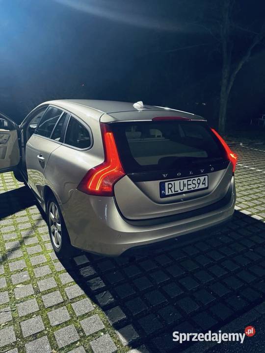 Volvo V60 2011 D2 16 podkarpackie Lubaczów sprzedam