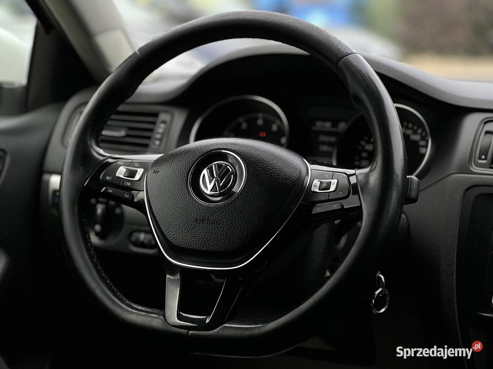 Volkswagen Jetta 2017 mazowieckie Warszawa sprzedam