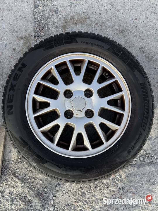 Opony zimowe Nexen 19565 R15 z felgami komplet 15cale lubelskie Lublin sprzedam