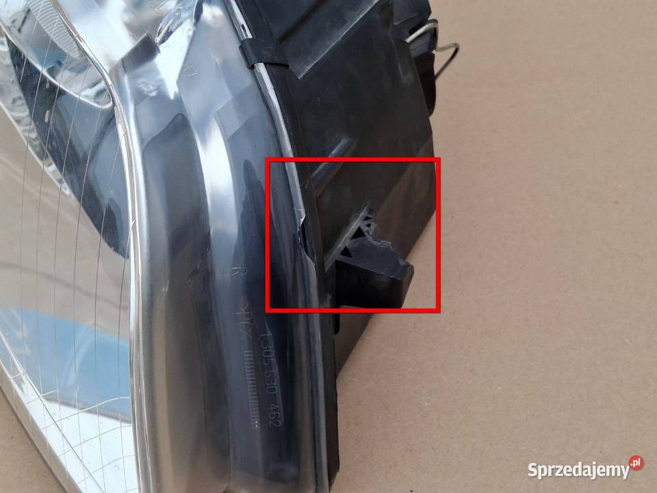 AUDI A4 B7 REFLEKTOR PRAWY LAMPA PRAWA Bieleń