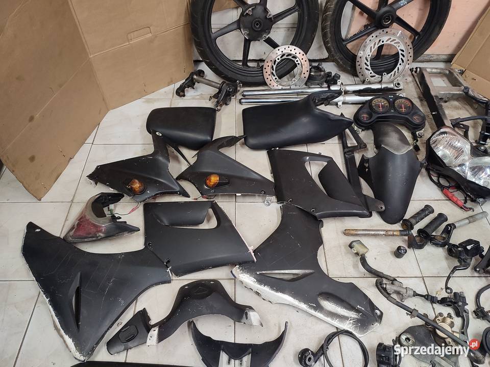 Honda CBR 125 JC34 2004r części lagi lampa bak Pozostałe Jelenia Góra