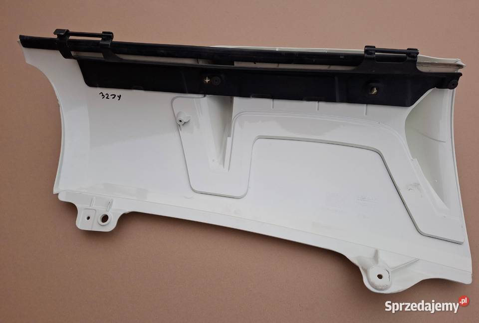 DAF CF EURO 6 E6 POLIK NAROŻNIK KABINY PRAWY Bieleń