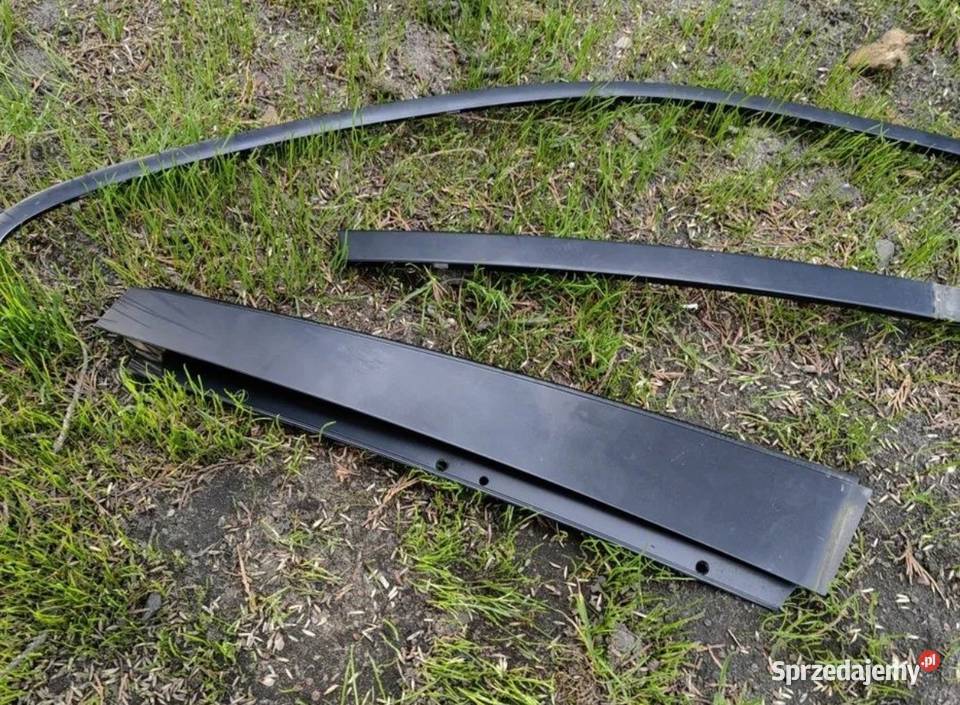 Listwa drzwi prawy tył BMW E38 Żory