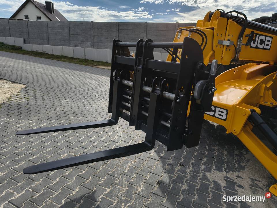 ŁADOWARKA TELESKOPOWA 14 METRÓW JCB MANITOU CAT Krotoszyn