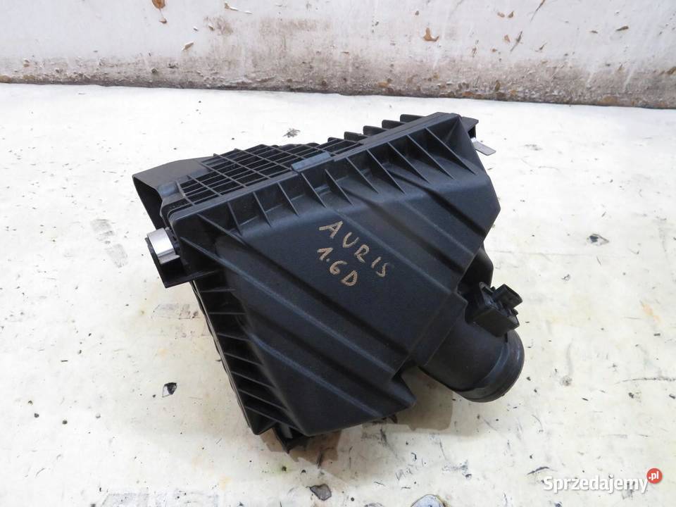 OBUDOWA FILTRA POWIETRZA AURIS II LIFT 16 D4D