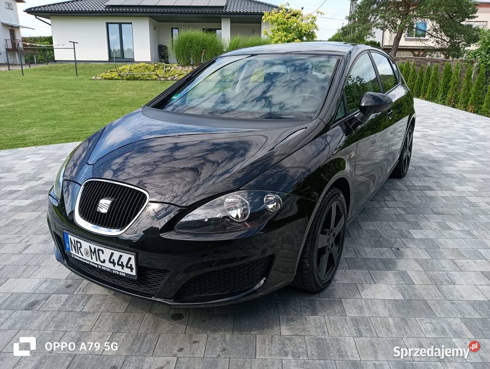 Seat Leon 2 FL 2009r 14 MPI Czarny Metalik Jasło