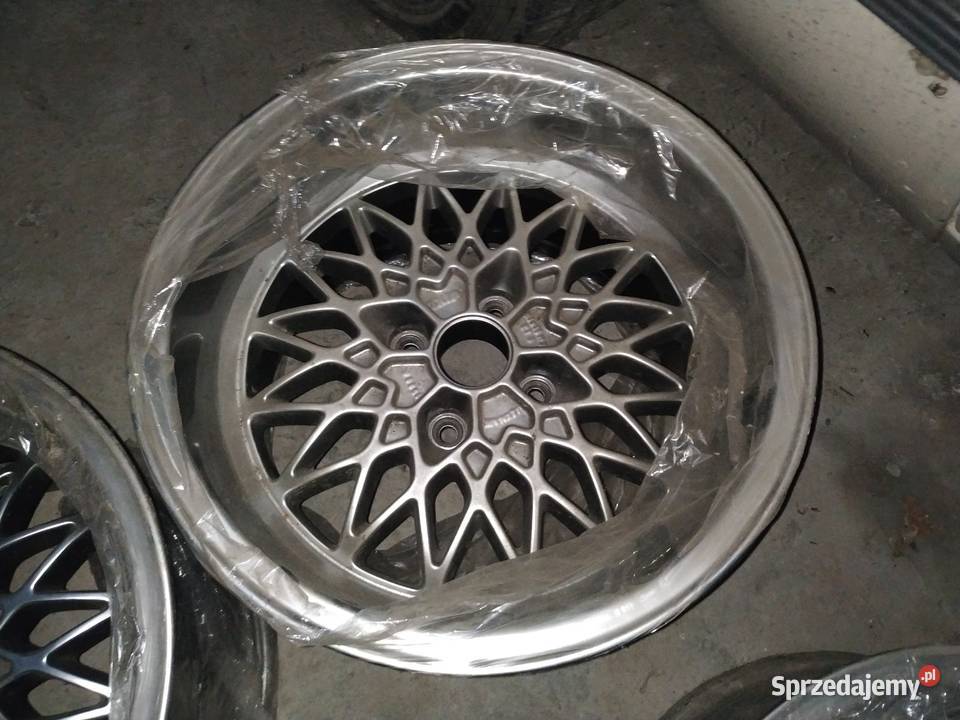 Sprzedam felgi Exip Mesh 4x100 15x7 ET13 15x9 Łódź