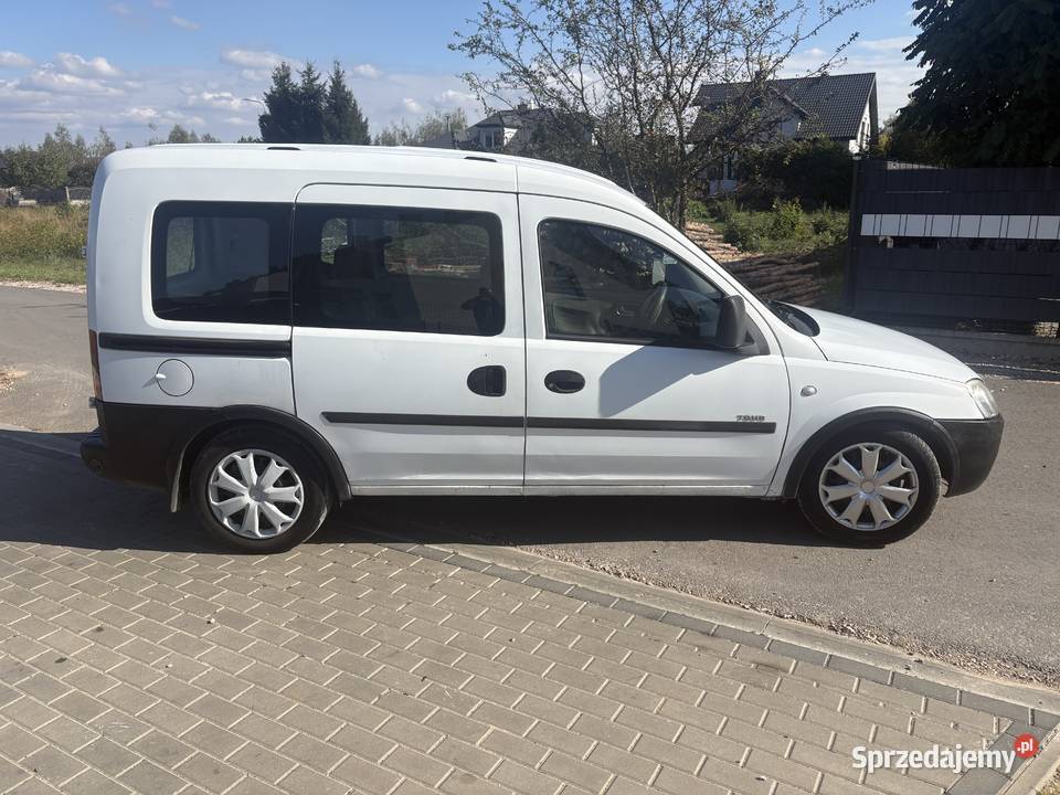 Opel Combo 16 8v osobowy Sochaczew