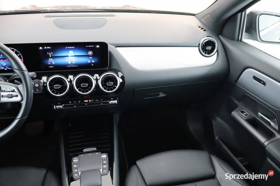 Mercedes GLA GLA 200 śląskie Zabrze sprzedam