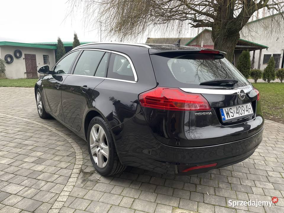 Sprzedam Opel INSIGNIA nieuszkodzony