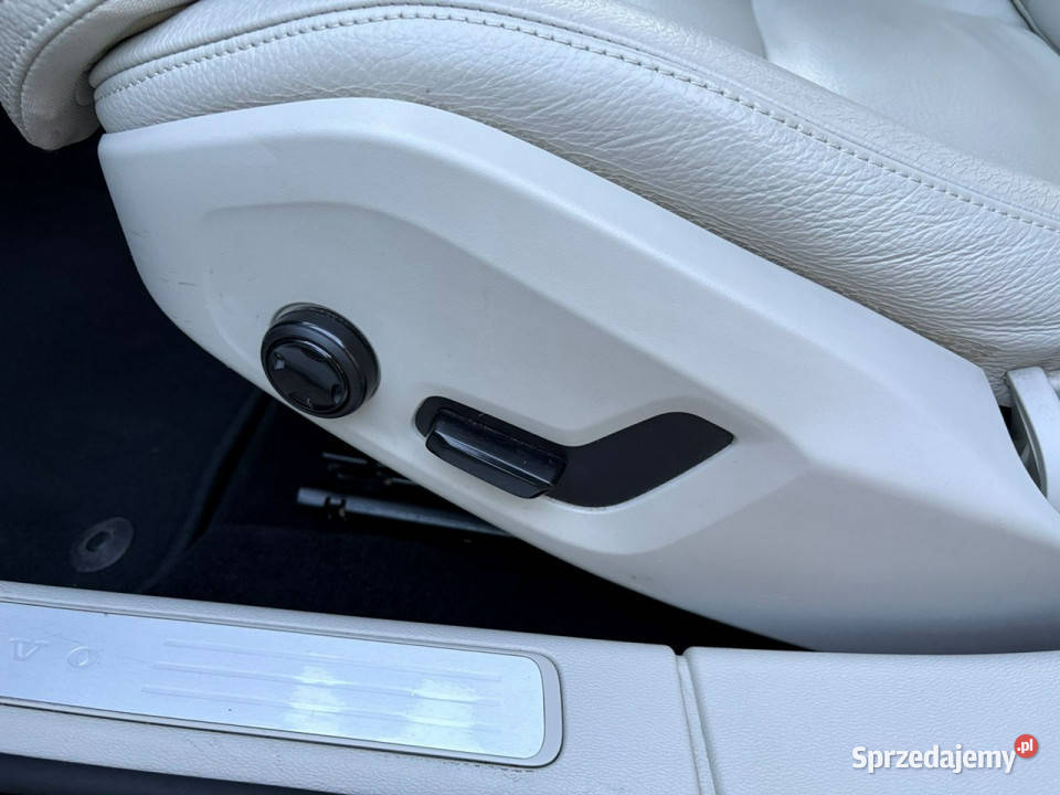 Volvo V60 20 D3 150 Podgrzewane fotele i elektrochrom. lusterka boczne Lipówki