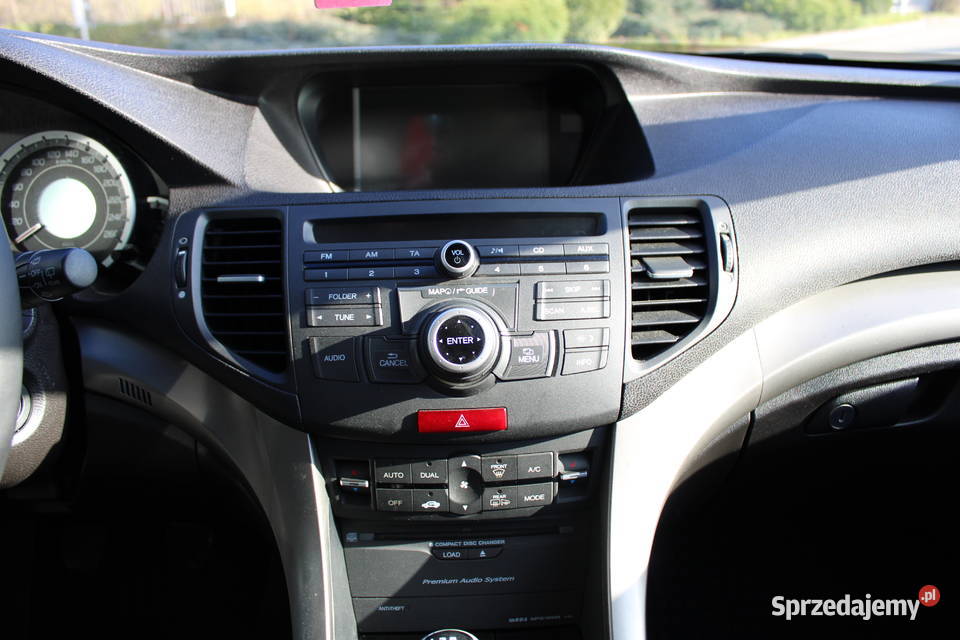 Honda Accord VIII 2009 24 Tourer 6MT Skóra skórzana tapicerka Kielce