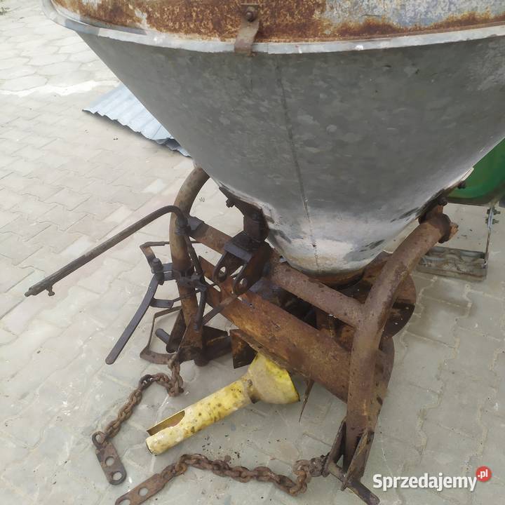 Rozsiewacz nawozów Lejek Pniówek sprzedam