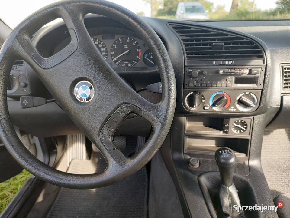 BMW E36 318i Zabytkowe tablice 118 okazja 1800cm3 Warszkowo sprzedam