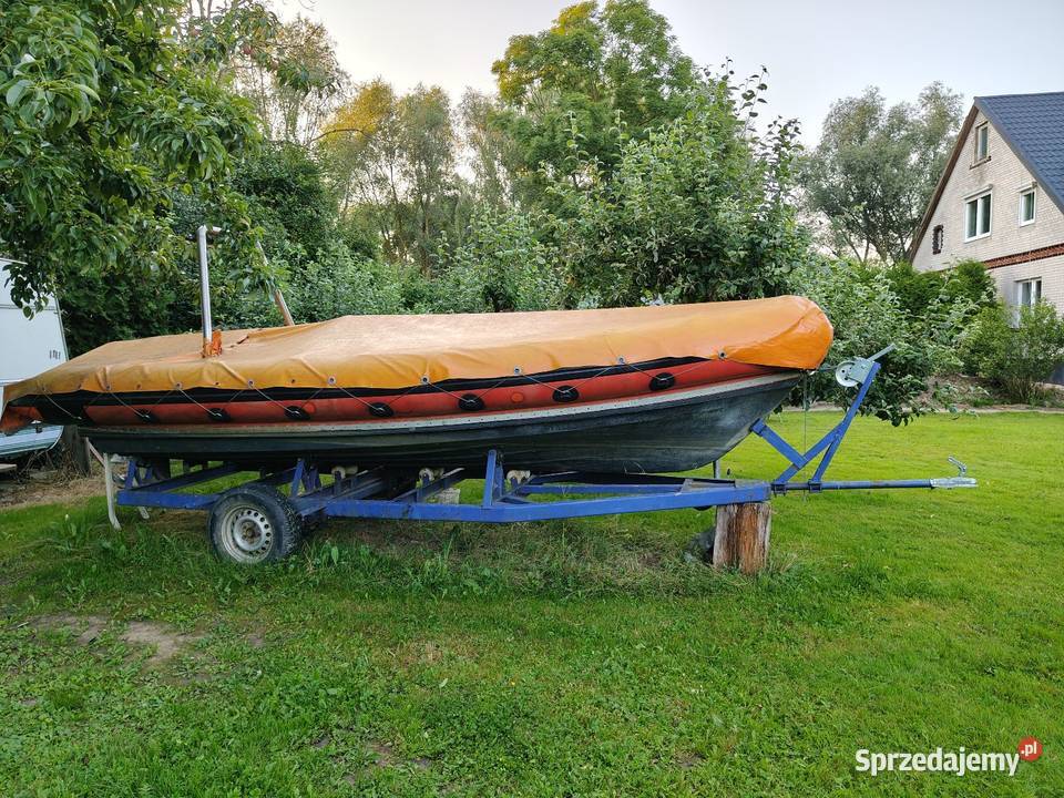 Łódź motorowa z silnikiem Johnson 90 Pozostałe Wiele sprzedam