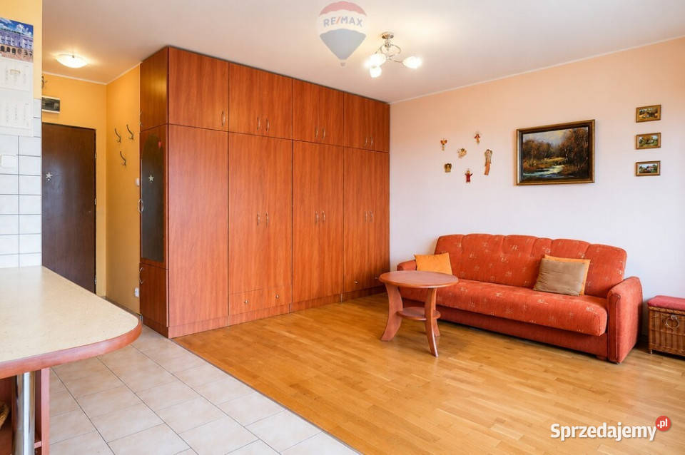 Kawalerka 325 m Balkon Winda Włochy Warszawa sprzedam
