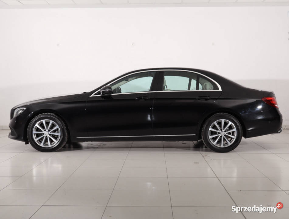 Mercedes E E 220 d Piaseczno