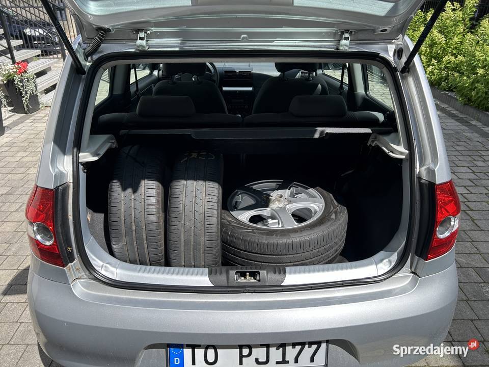 Volkswagen Fox 12i Refresh Klimatyzacja Alufelgi autoalarm Ostrzeszów