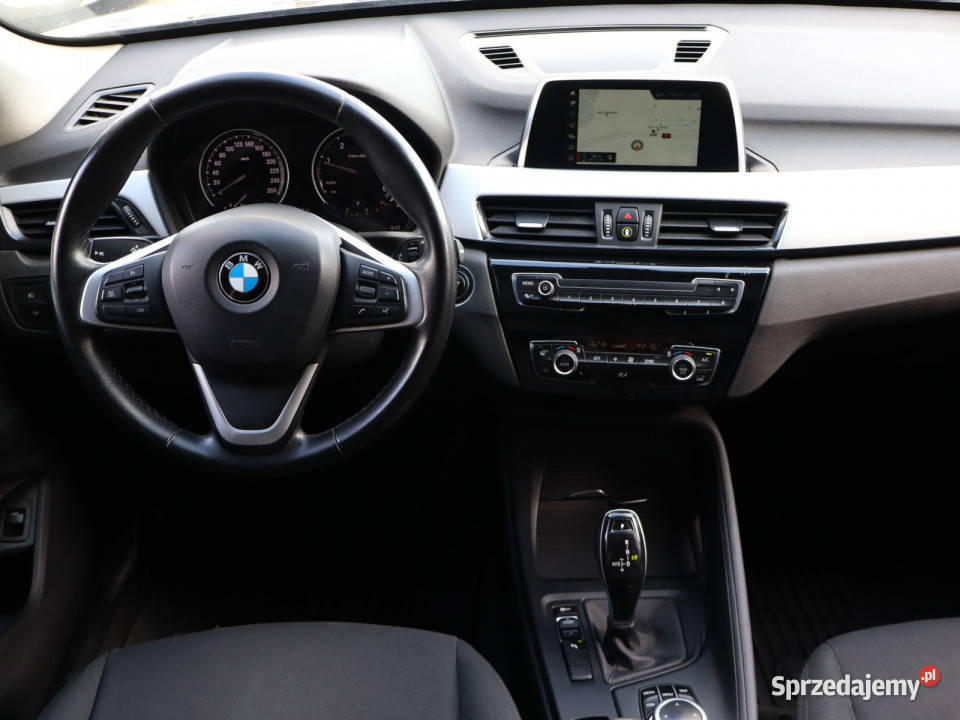 BMW X1 sDrive18d relingi dachowe dolnośląskie Bielany Wrocławskie