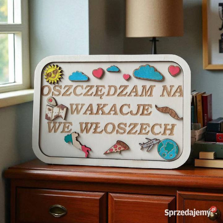 Drewniana Grawerowana Skarbonka Wykreślanka z Pozostałe sprzedam