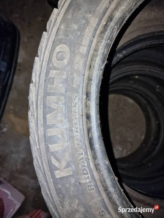 Komplet opon zimowych kumho r18 7mm bieżnik mazowieckie Mochowo