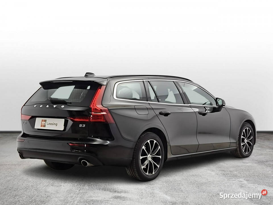 Volvo V60 B Momentum Pro aut Z Polskiego Salonu benzyna Warszawa